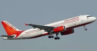 यूक्रेन में फंसे भारतीय छात्रों को लेने रोमानिया पहुंचा एअर इंडिया का विमान
