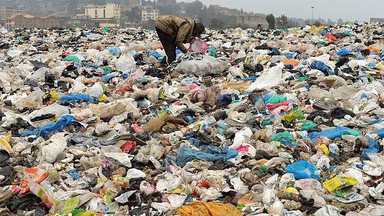 Single Use Plastic Ban: 1 जुलाई से बैन हो रहे हैं ये 19 आइटम्स, बनाने या बेचने पर 7 साल कैद