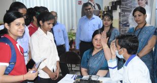 बियानी कॉलेज में "फ्री आई स्क्रीनिंग कैंप" का आयोजन